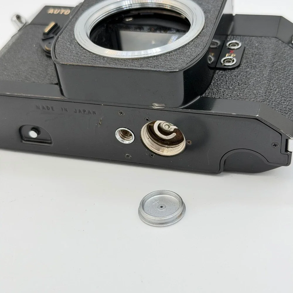 Ricoh Auto TLS EE 35mm SLR Film Camera Body Black M42 Mount Vintage 0711417